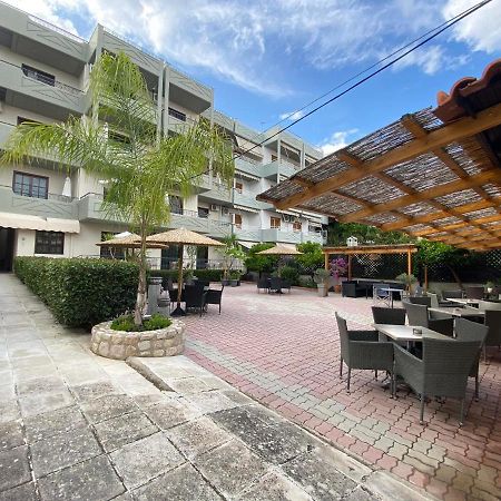 Hotel Pavlos - Studios Tolón Buitenkant foto