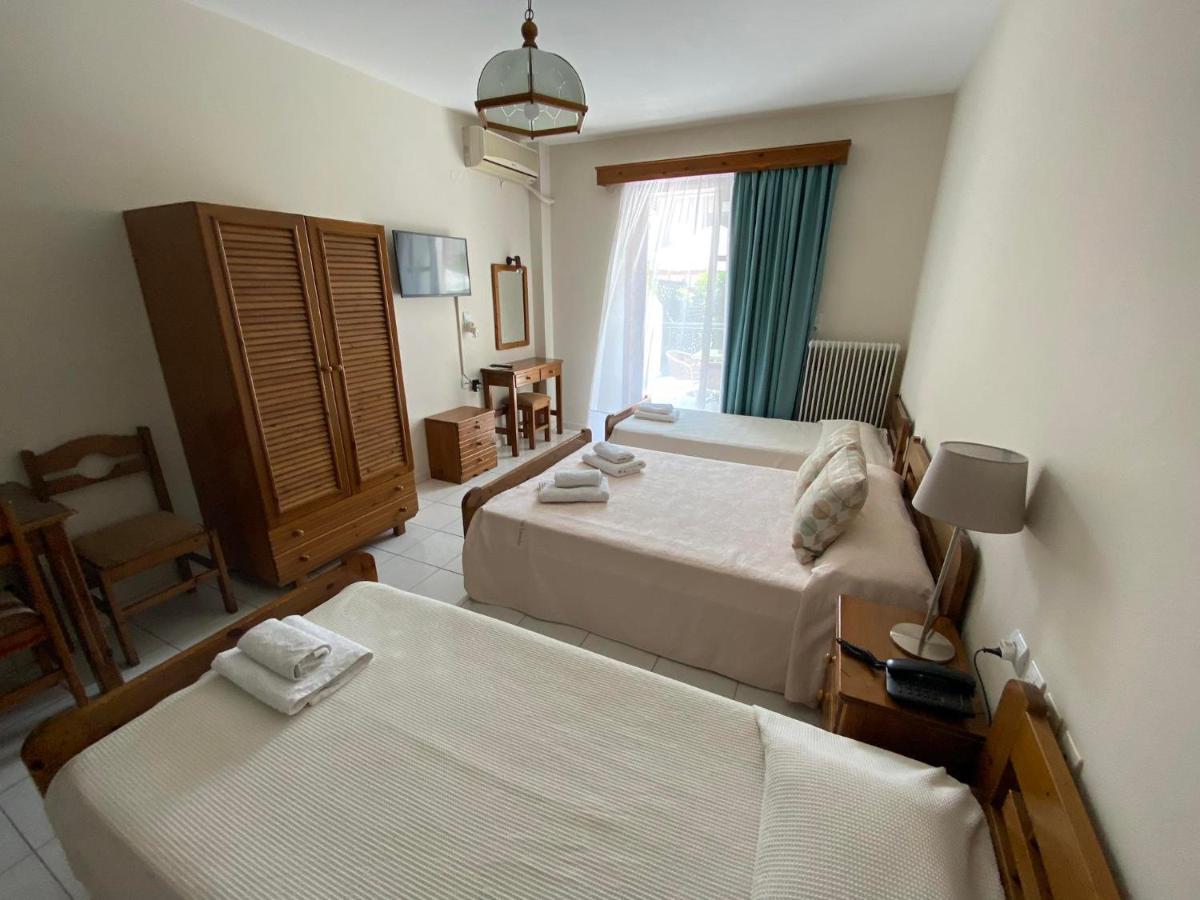 Hotel Pavlos - Studios Tolón Buitenkant foto