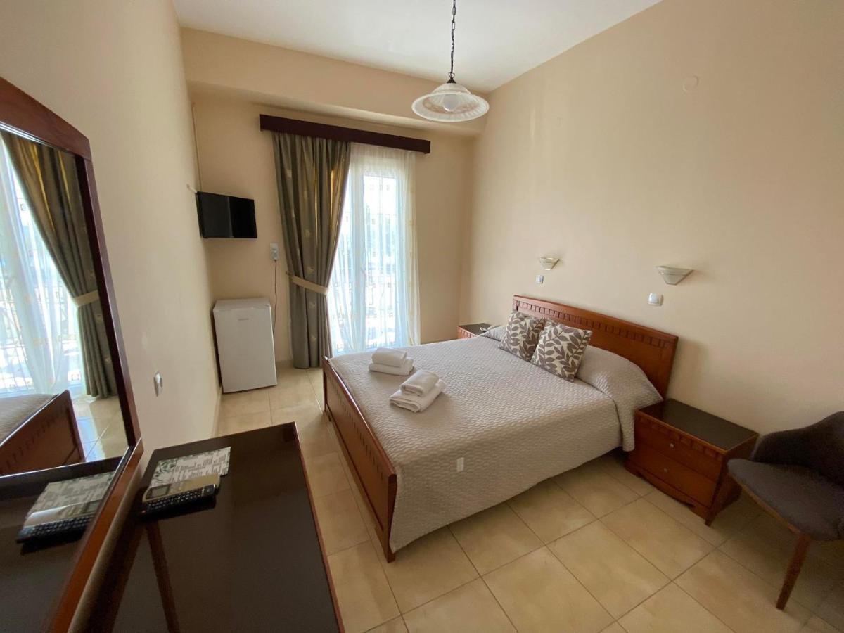 Hotel Pavlos - Studios Tolón Buitenkant foto