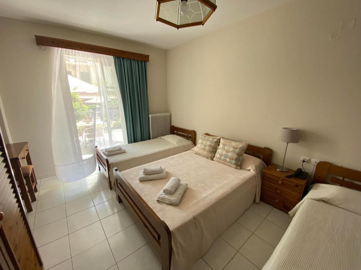 Hotel Pavlos - Studios Tolón Buitenkant foto