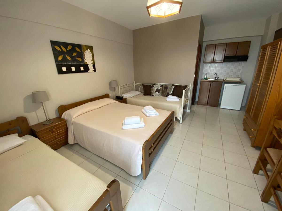 Hotel Pavlos - Studios Tolón Buitenkant foto